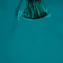 Load image into Gallery viewer, Cat Eye Gel Polish Ruby 15ml
